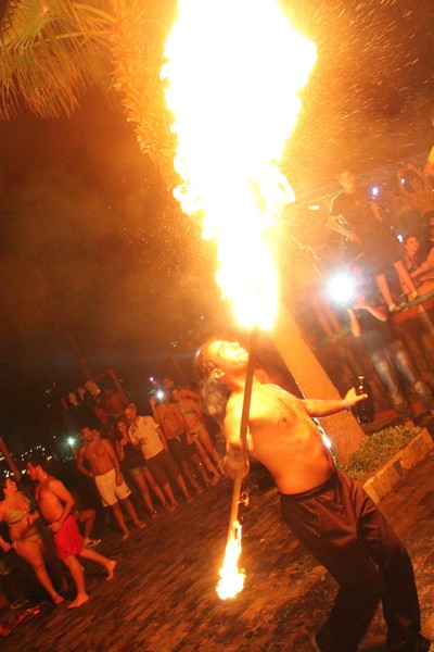 Lebanon Largest FOAM Party 3 (1)